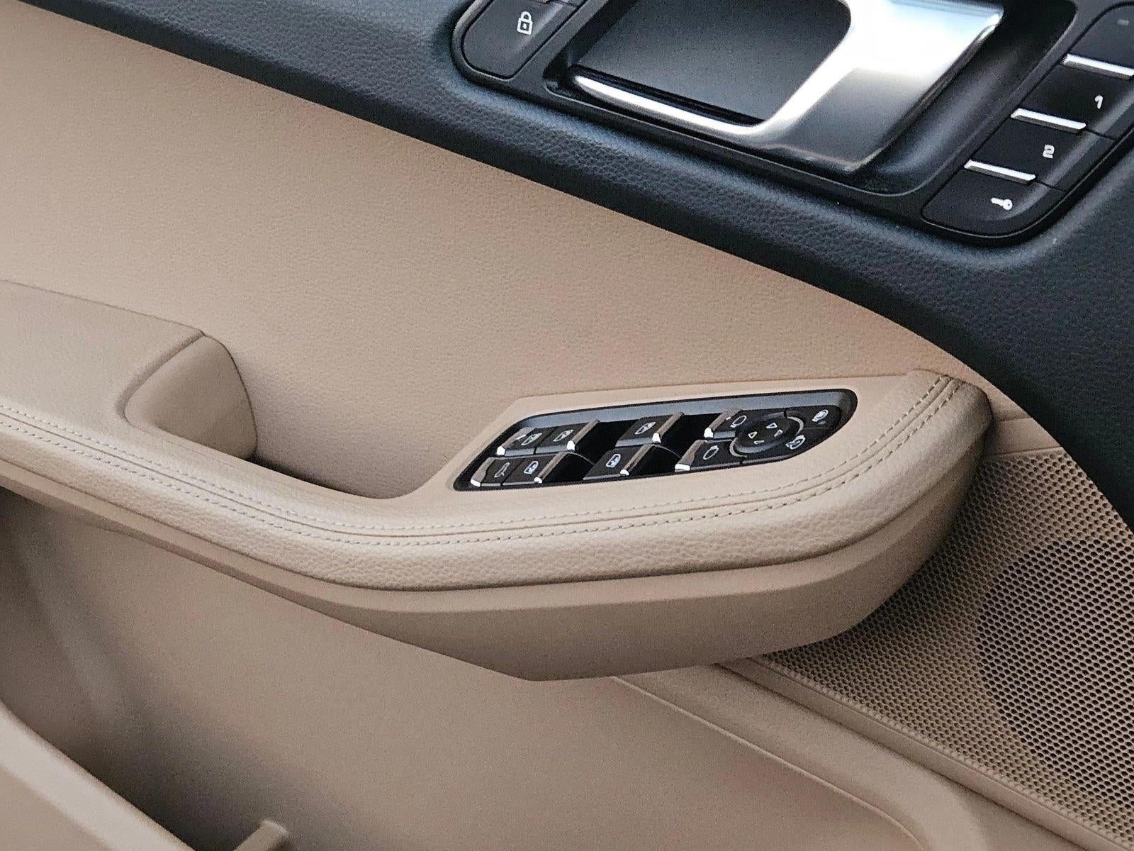 2020 Porsche Macan AWD