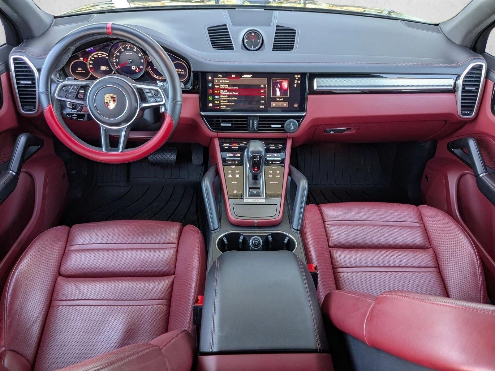 2023 Porsche Cayenne Platinum Edition AWD