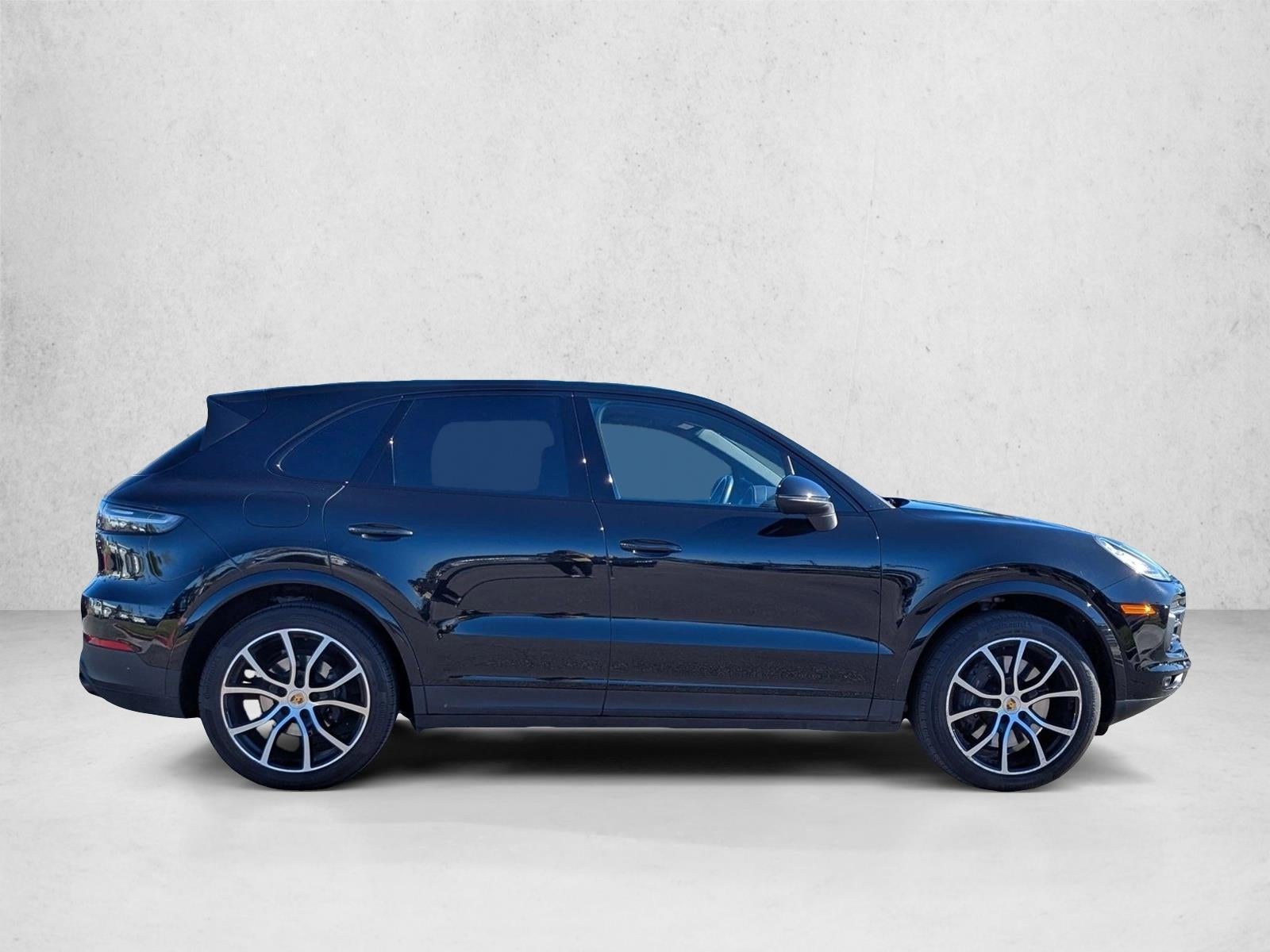 2023 Porsche Cayenne Platinum Edition AWD