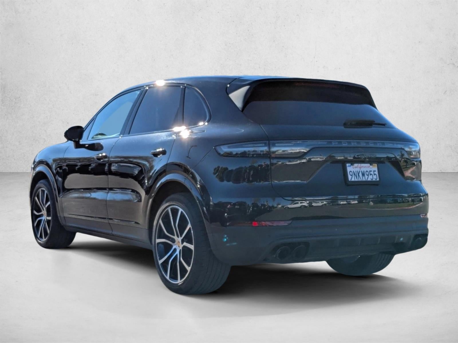 2023 Porsche Cayenne Platinum Edition AWD