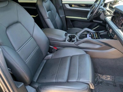 2025 Porsche Cayenne Coupe AWD
