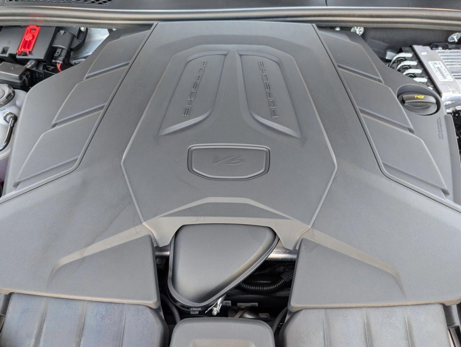 2025 Porsche Cayenne Coupe AWD