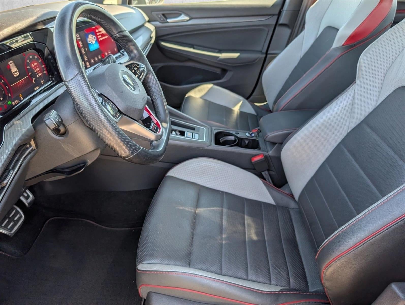2022 Volkswagen Golf GTI 2.0T SE DSG