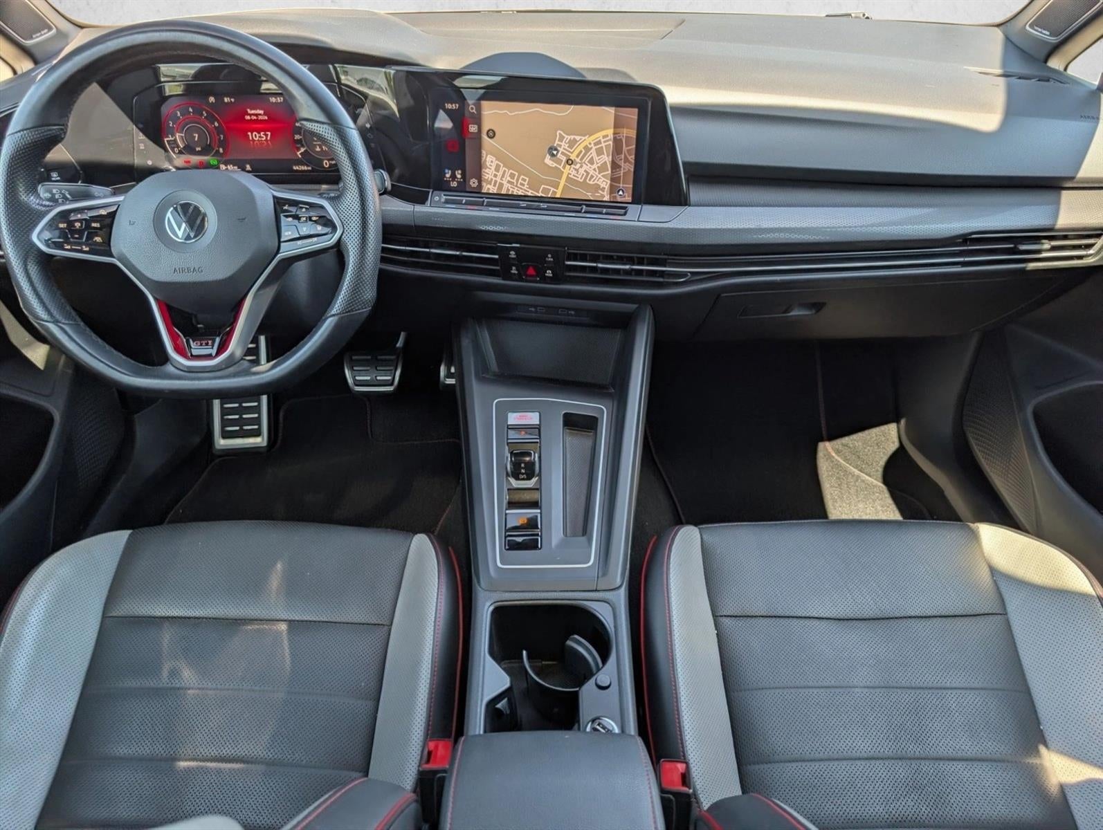 2022 Volkswagen Golf GTI 2.0T SE DSG
