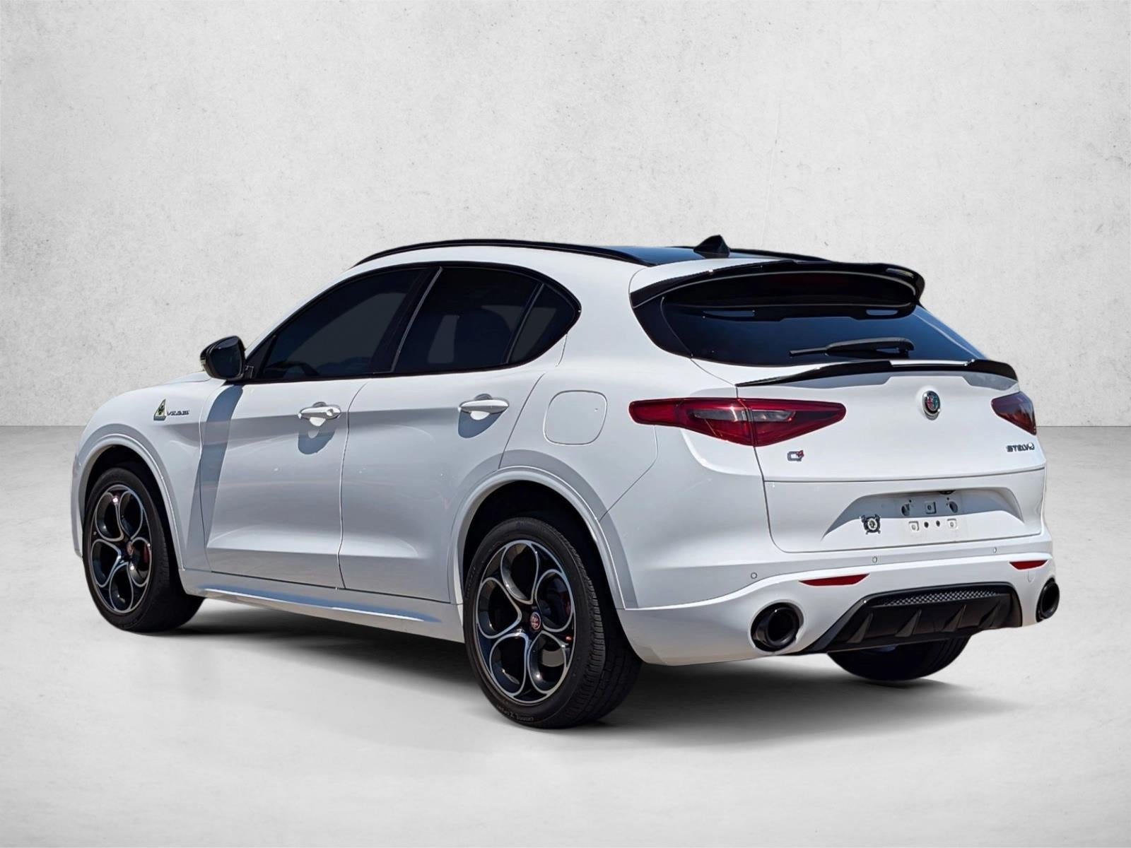 2022 Alfa Romeo Stelvio Veloce AWD