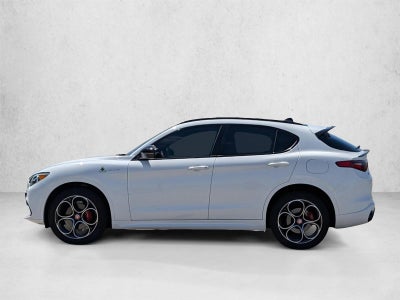 2022 Alfa Romeo Stelvio Veloce AWD